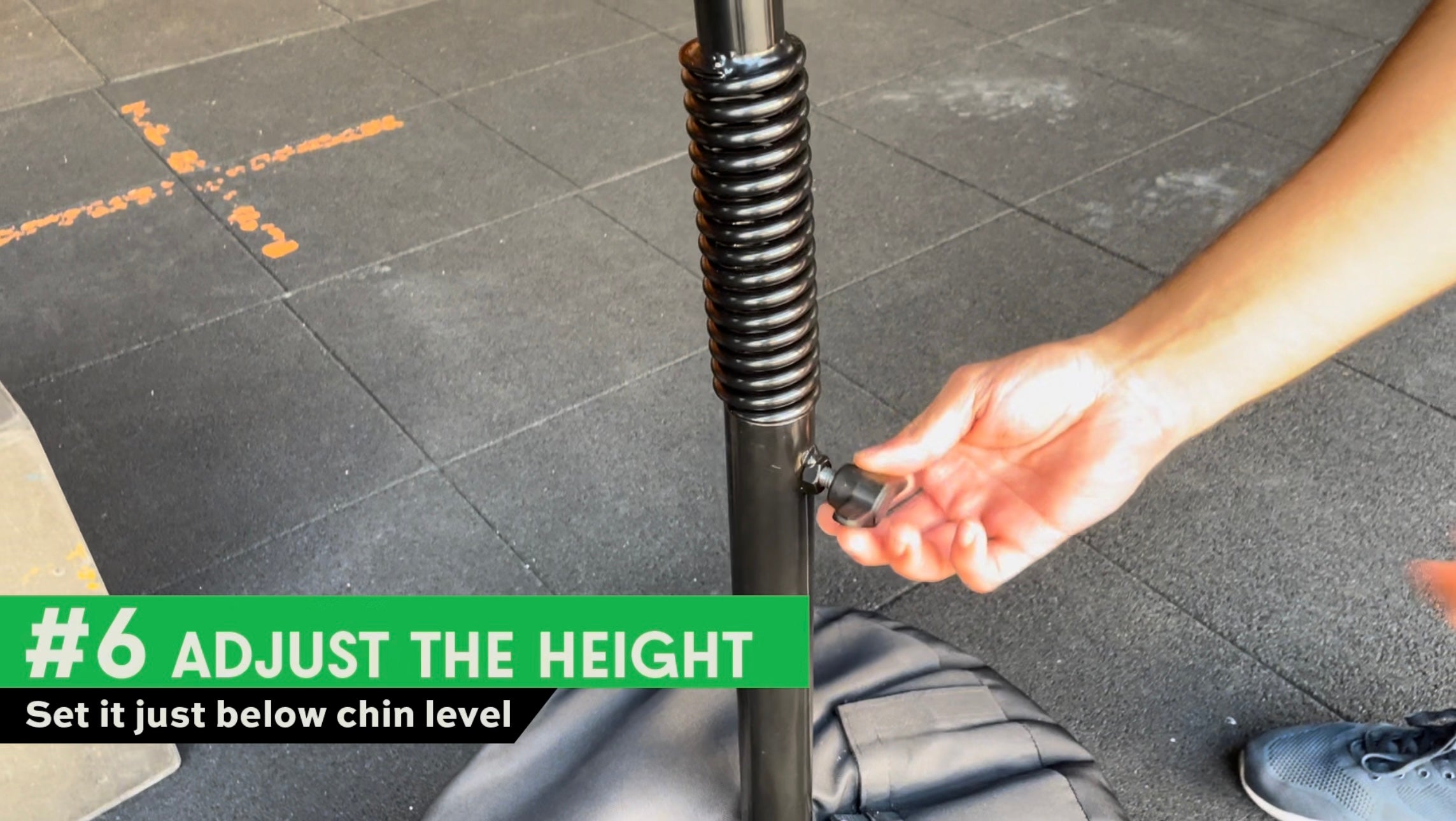 Charger la vidéo : Video tutorial orochi cobra bag installation guide